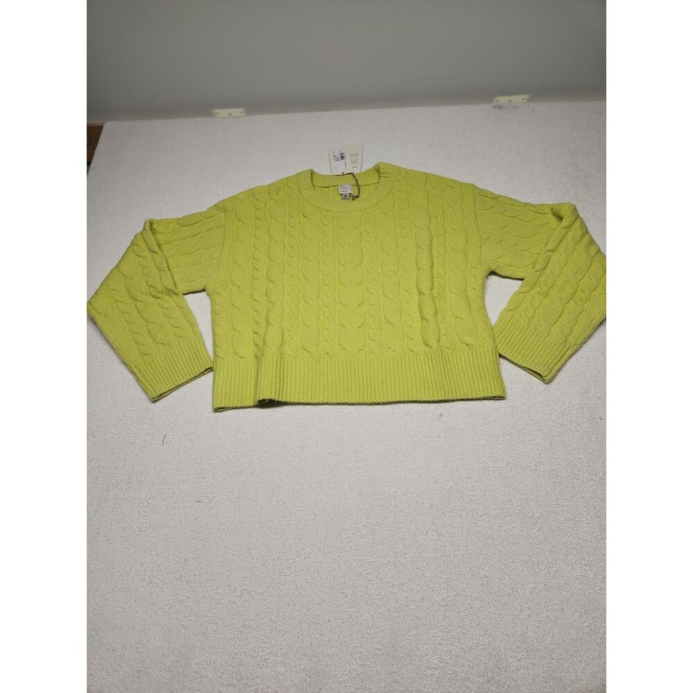 Cable Knit Crewneck Sweater in Lime Green A100 - Picture 9 of 11